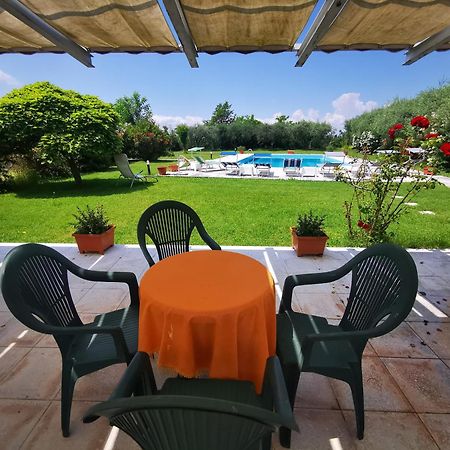 Casa Ghirlanda Con Piscina E Campo Da Tennis ลาซีเซ ภายนอก รูปภาพ
