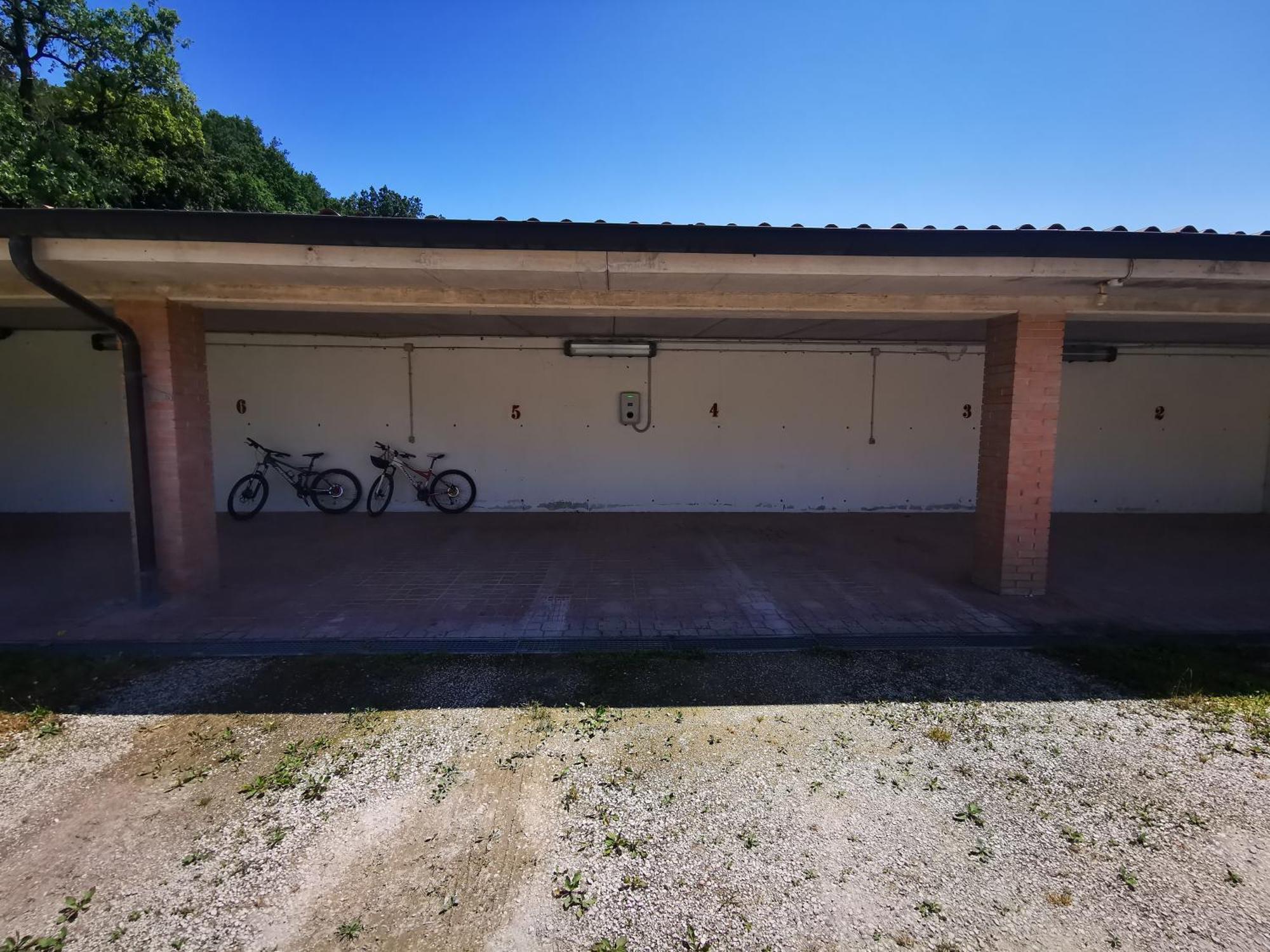 Casa Ghirlanda Con Piscina E Campo Da Tennis ลาซีเซ ภายนอก รูปภาพ