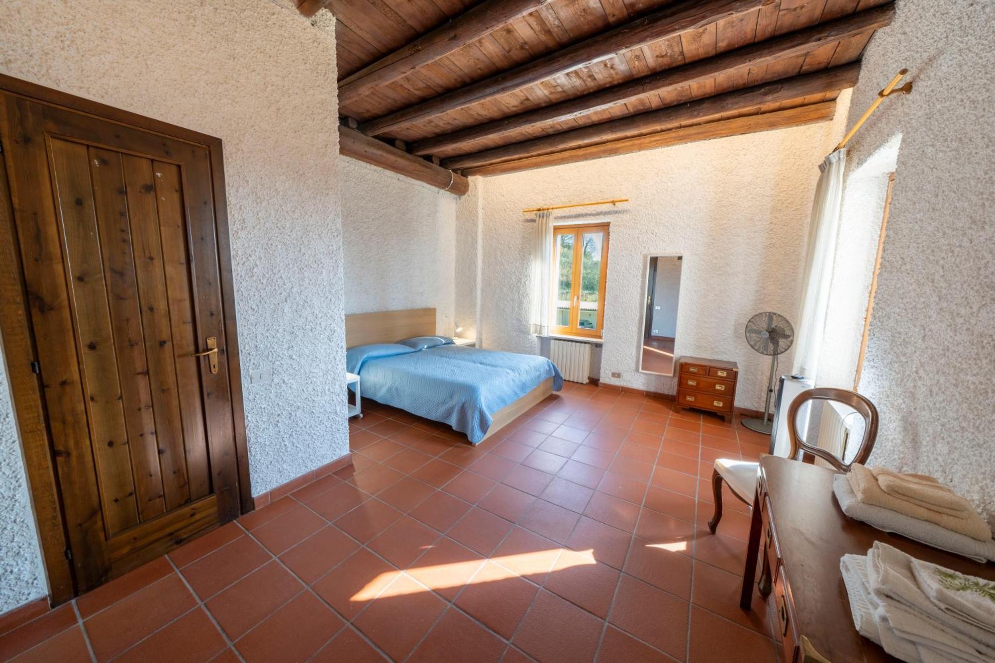 Casa Ghirlanda Con Piscina E Campo Da Tennis ลาซีเซ ภายนอก รูปภาพ
