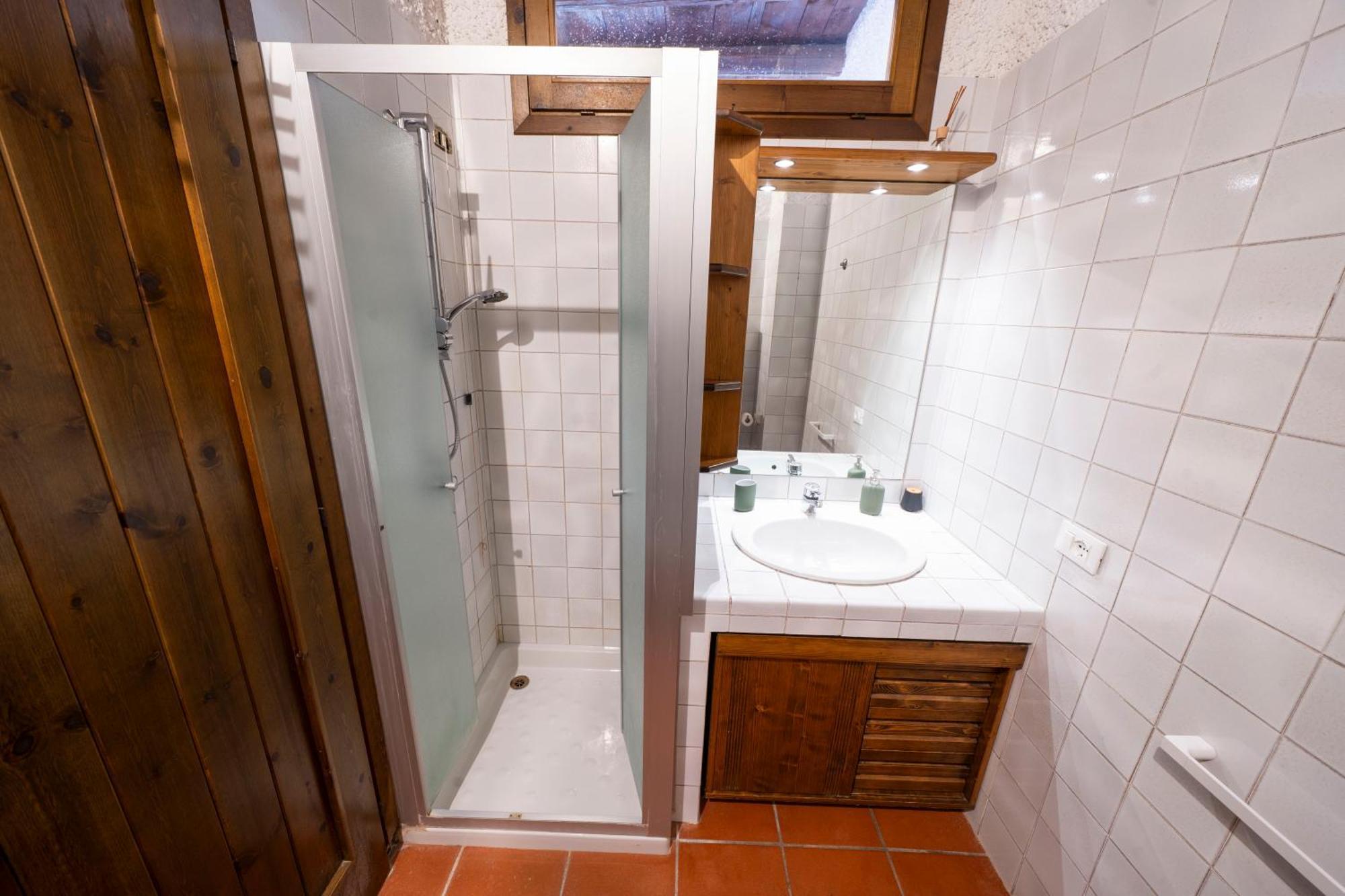 Casa Ghirlanda Con Piscina E Campo Da Tennis ลาซีเซ ภายนอก รูปภาพ