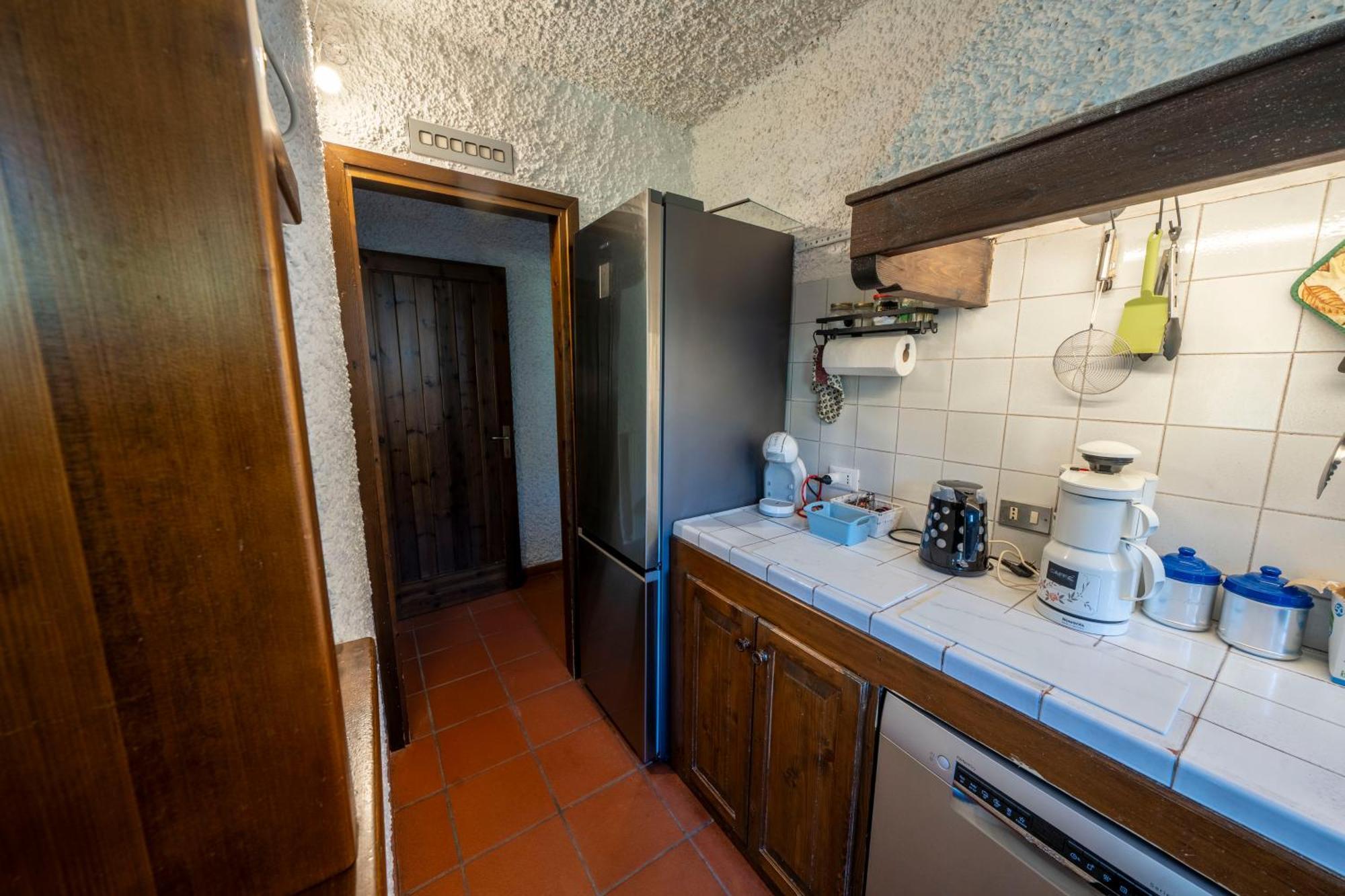 Casa Ghirlanda Con Piscina E Campo Da Tennis ลาซีเซ ภายนอก รูปภาพ