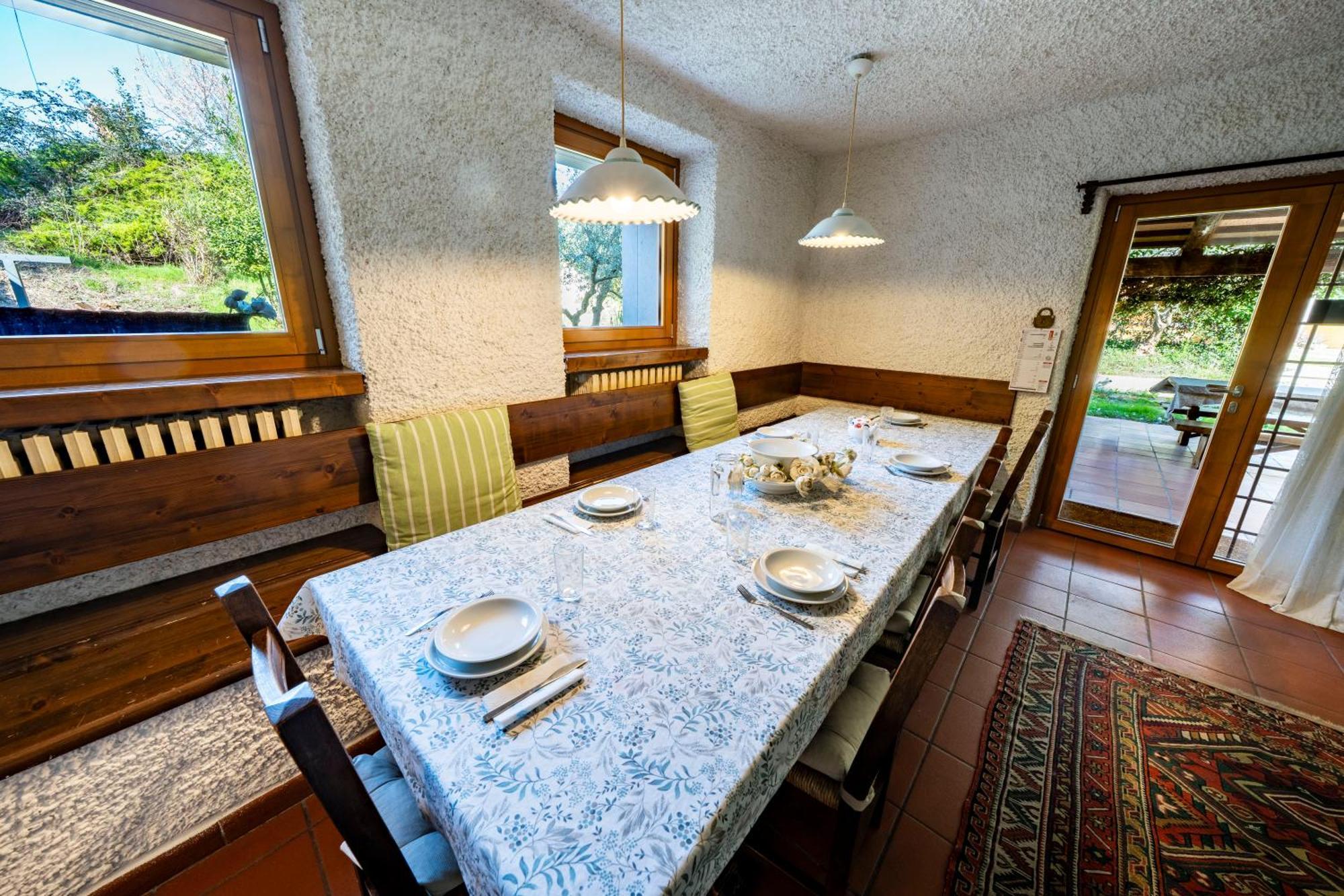 Casa Ghirlanda Con Piscina E Campo Da Tennis ลาซีเซ ภายนอก รูปภาพ